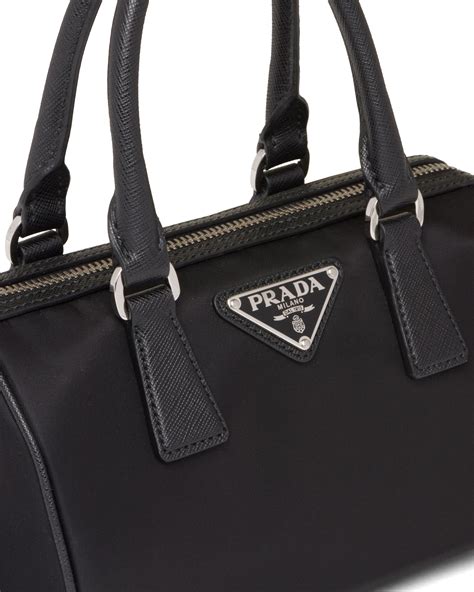 bolso grande prada|bolsos prada precios.